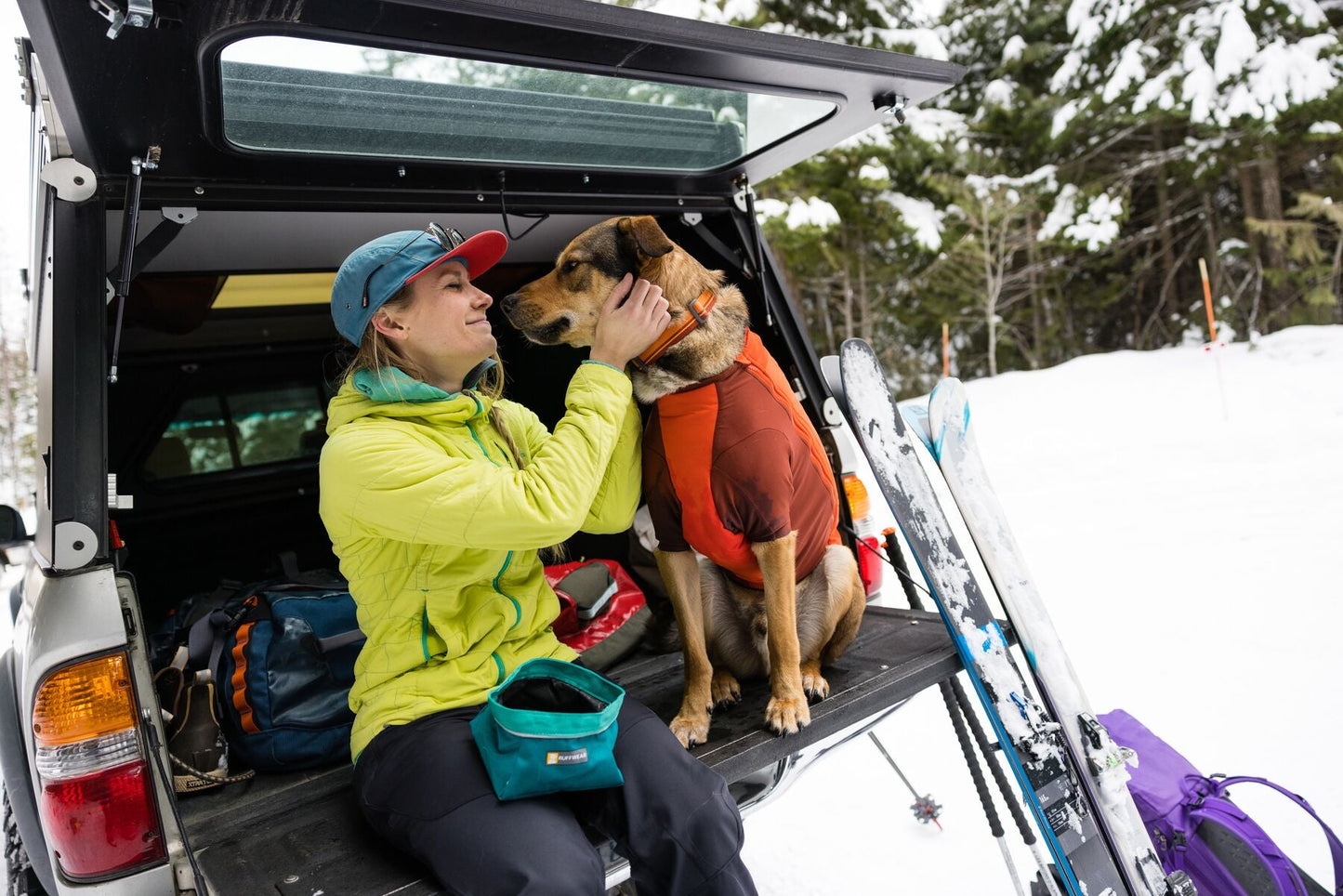 Ruffwear Powder Hound Orange Med (Customer Return)